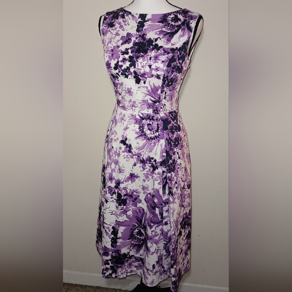 NWOT Adrianna Pappel Designer Stretch Dress w/ Pockets